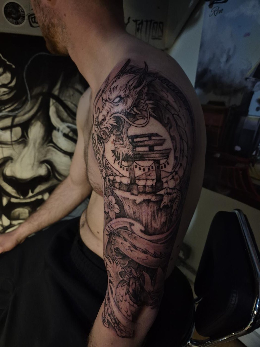 Dragon sleeve