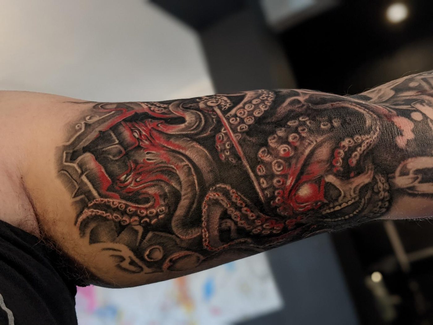 Octopus sleeve