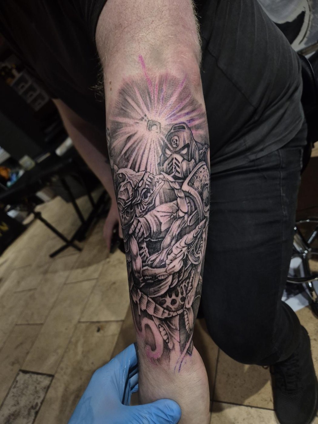 Warhammer sleeve